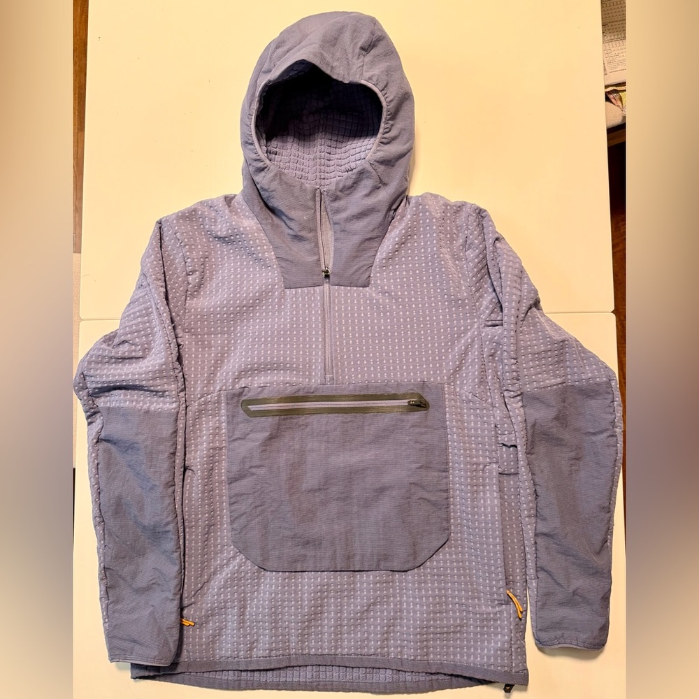 Lululemon Athletica Textured Gray Fabric